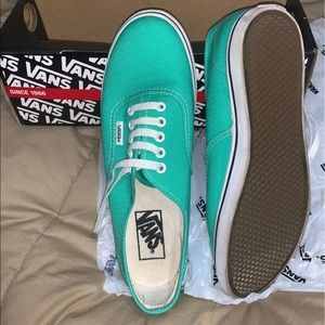 Vans Authentic Lo Pro shoes